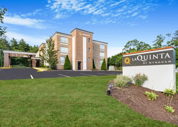 La Quinta By Wyndham Sturbridge