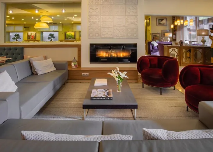 Hotel Pirineos Figueres by Pierre&Vacances