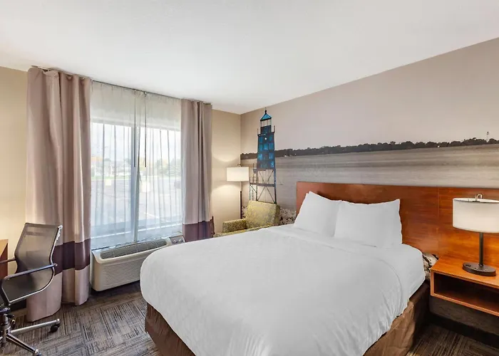 Racine Dog Friendly Hotels