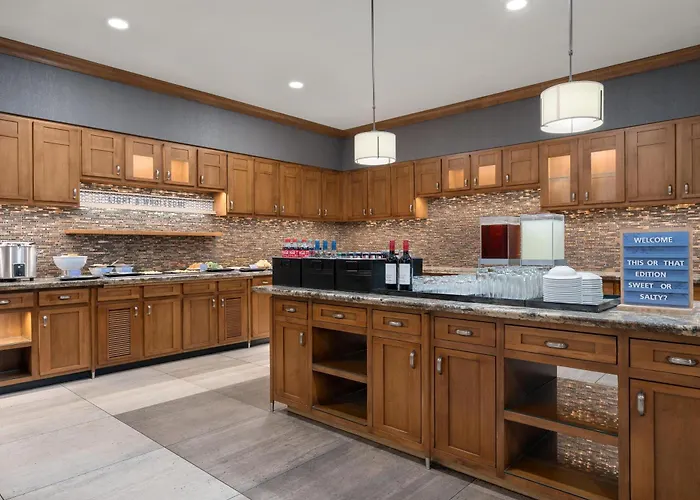 Homewood Suites By Hilton -Downtown