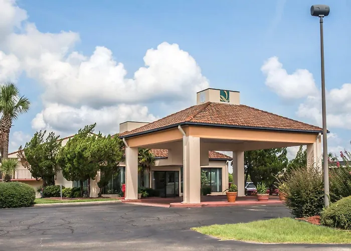 Quality Inn South