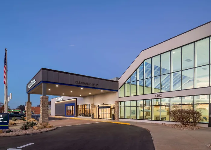 Doubletree By Hilton Madison East