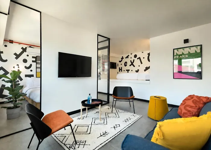 Pixel Dizengoff Square - & Spa