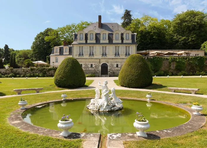Château De Beaulieu Et Magnolia