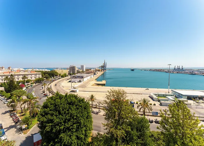 Plaza Mina Suites - Adults Recommended By Luxury Suites Cadiz