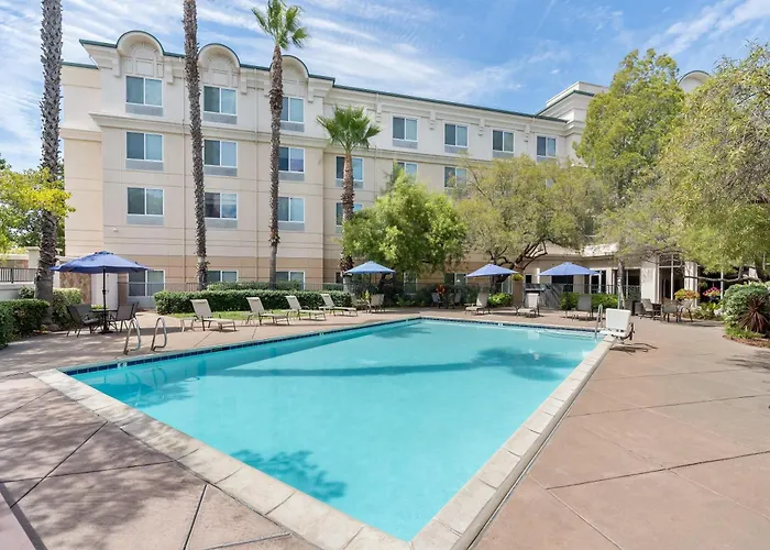 Hilton Garden Inn