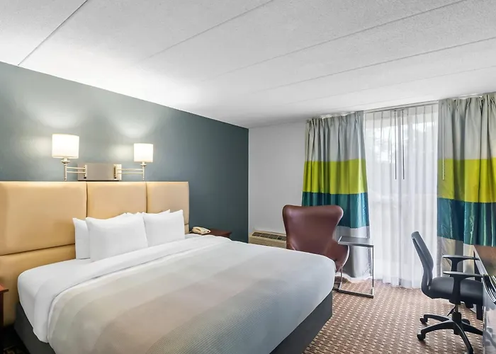 Quality Inn West Springfield