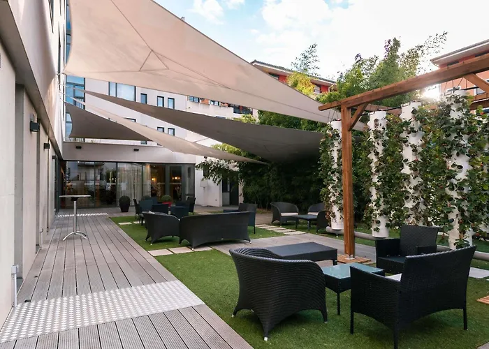 Mercure Villefranche En Beaujolais