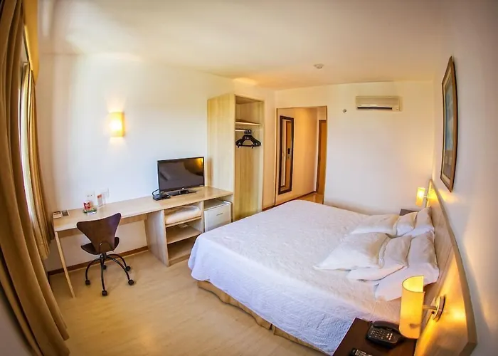 Hotel Campo Largo Express
