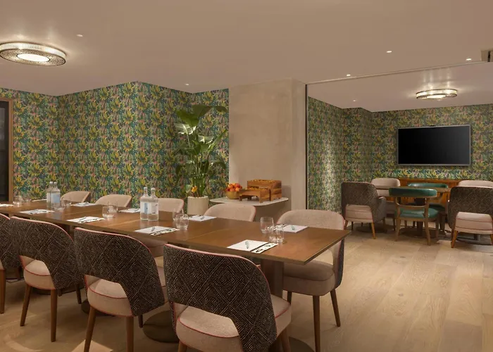 Hyde & Seek, London Hyde Park, A Tribute Portfolio Hotel