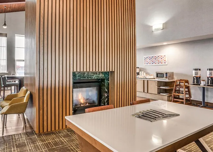Hampton Inn & Suites Scottsburg