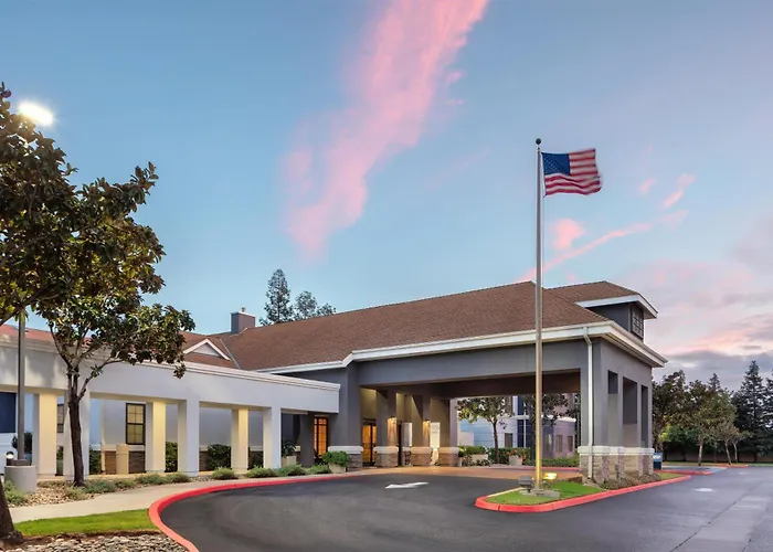 Homewood Suites By Hilton Fresno