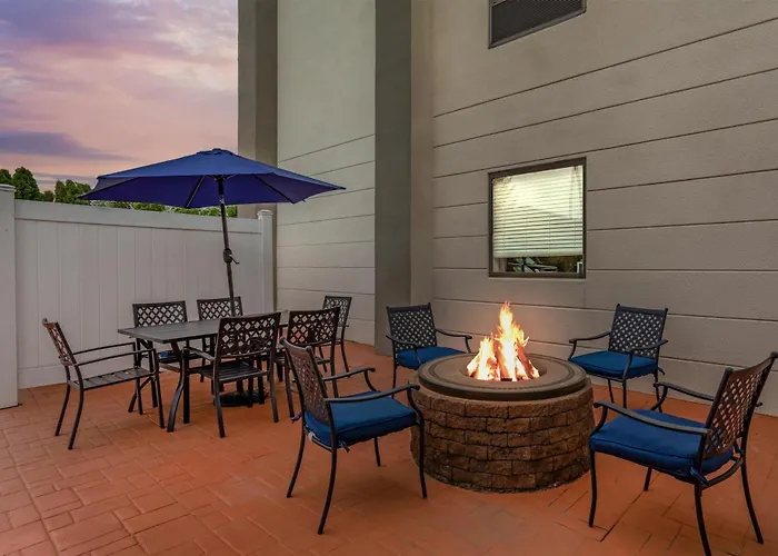 Hampton Inn Pine Grove