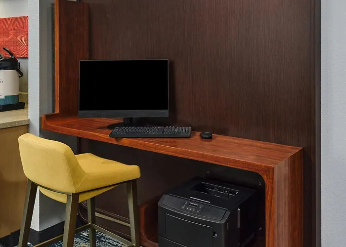 Towneplace Suites By Marriott Dickinson