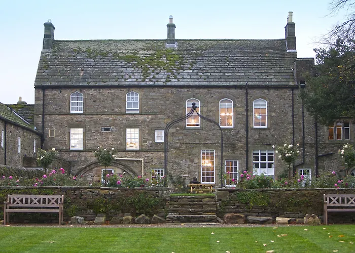 Lord Crewe Arms Blanchland Hotel