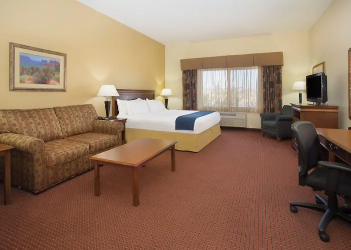 Holiday Inn Express Hotel & Suites Las Vegas Nm By Ihg