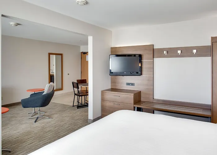 Holiday Inn Express Hotel & Suites Chickasha By Ihg