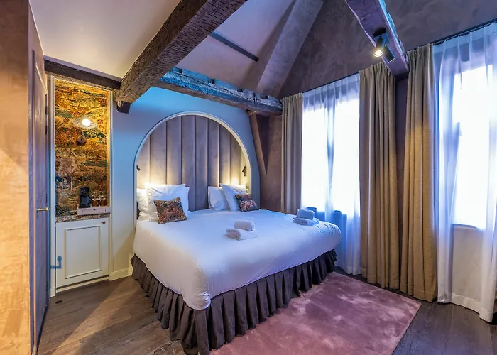 Hotel Cour Saint Georges By Cw Hotel Collection