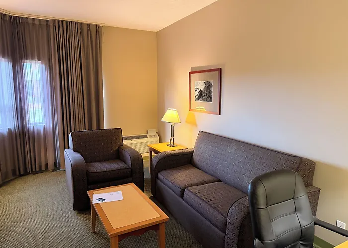 Medicine Hat Lodge, Trademark Collection By Wyndham