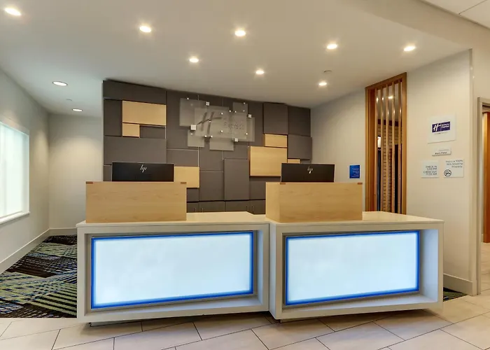 Holiday Inn Express & Suites - Saugerties - Hudson Valley By Ihg