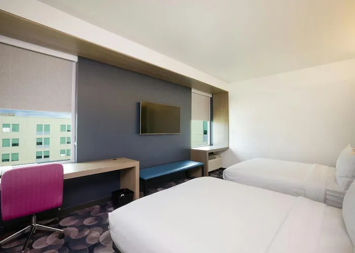 Aloft Austin Airport