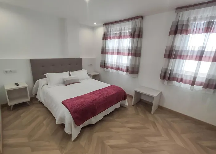 Hostal Óleo Auto Check-in