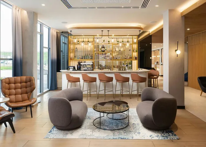 Courtyard By Marriott Paris Charles De Gaulle Central Airport