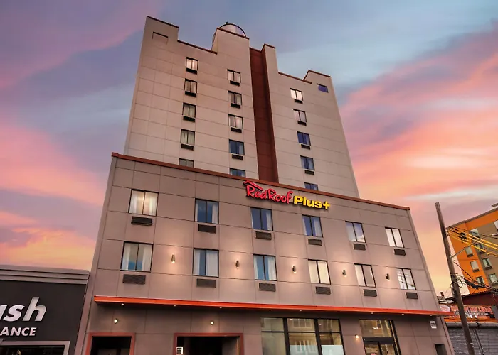 Red Roof Inn Plus Jamaica, Ny - Jfk Airport