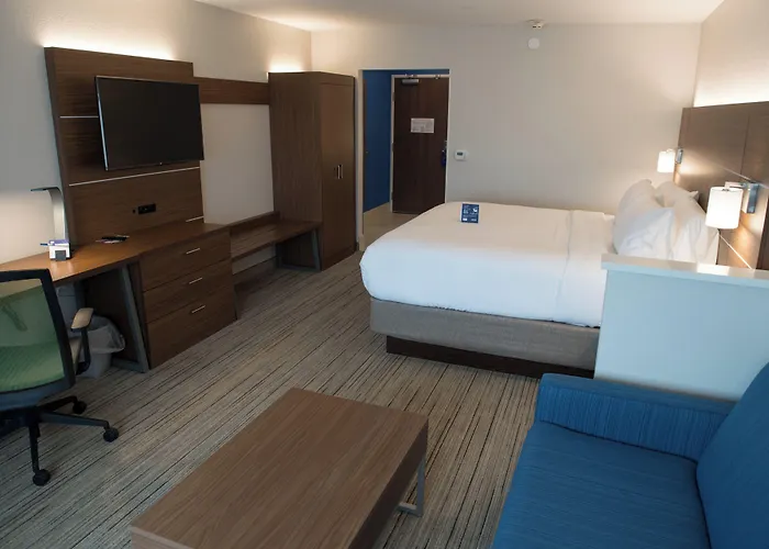 Holiday Inn Express & Suites Dayton North - Vandalia By Ihg