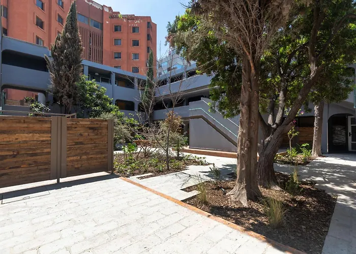 Hacienda Santa Barbara by Homi Rent