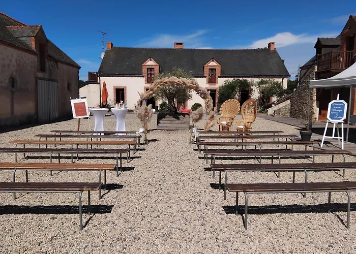 Logis Hôtel La ferme du Blanchot Crossac