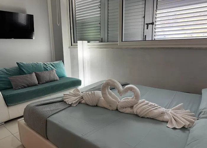 La Piazzetta a Mare Holiday House