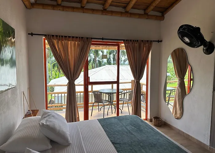 Hotel Campestre La Aldea Cabaña Pijao