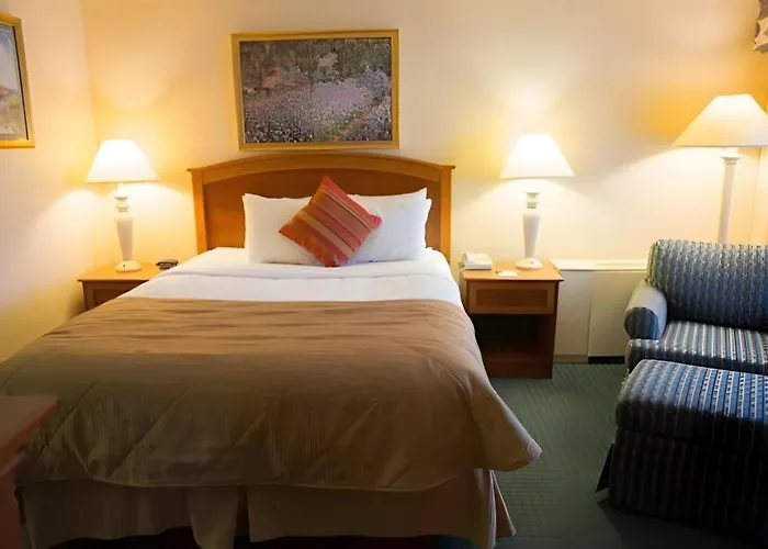 Lifestyle Inn Cedar Falls