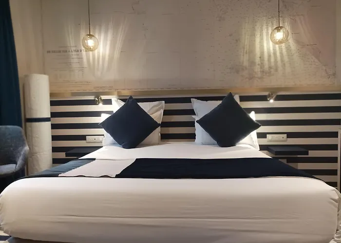 Hotel La Marine