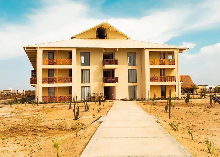 Hotel Wayira Beach By On Vacation