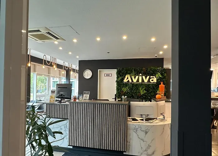 Hotel Aviva By Apolonia