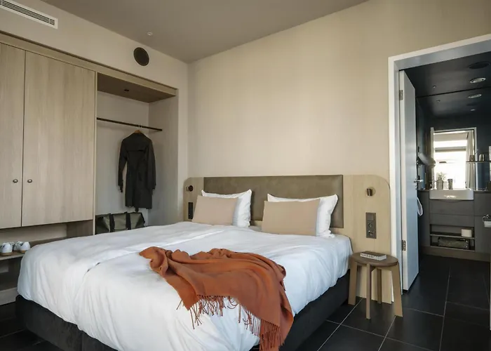 Adina Apartment Hotel Frankfurt Neue Oper