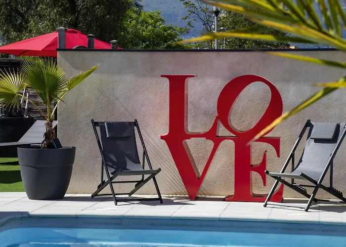 IBIS Cannes Mouans Sartoux parking gratuit