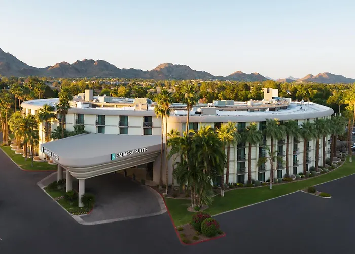 Embassy Suites By Hilton Phoenix Biltmore