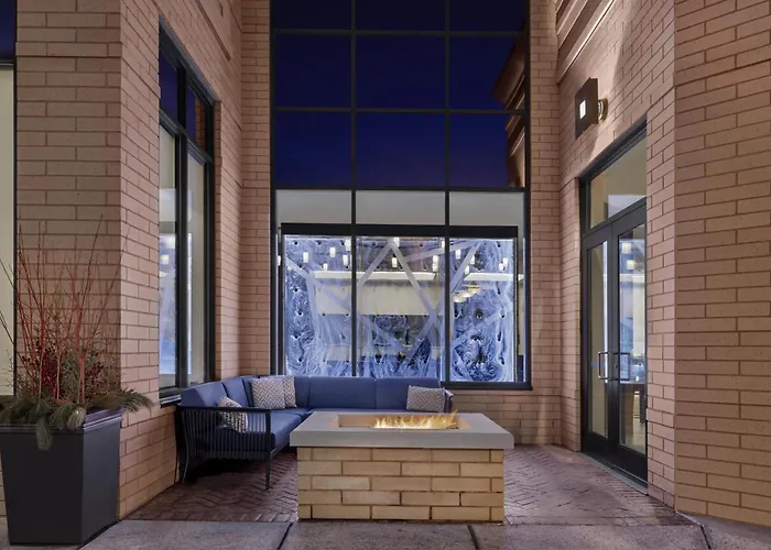 Hilton Garden Inn Minneapolis Downtown