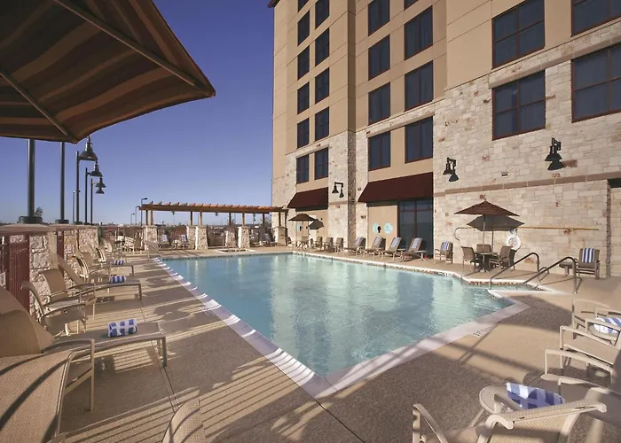 Embassy Suites Conference Center