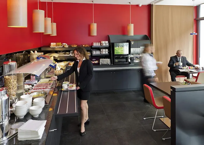Ibis Esch Belval