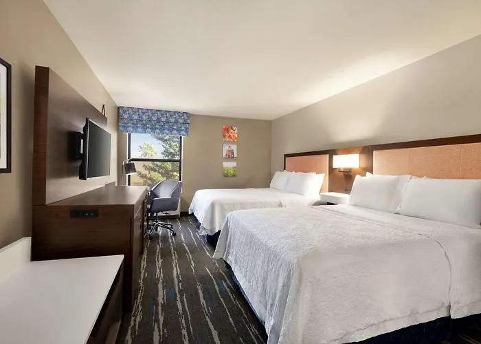 Hampton Inn