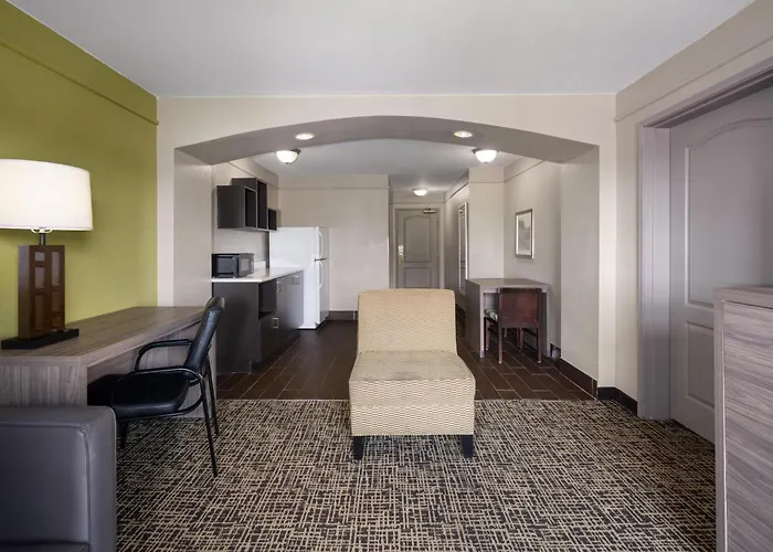 La Quinta By Wyndham Atlanta Stockbridge