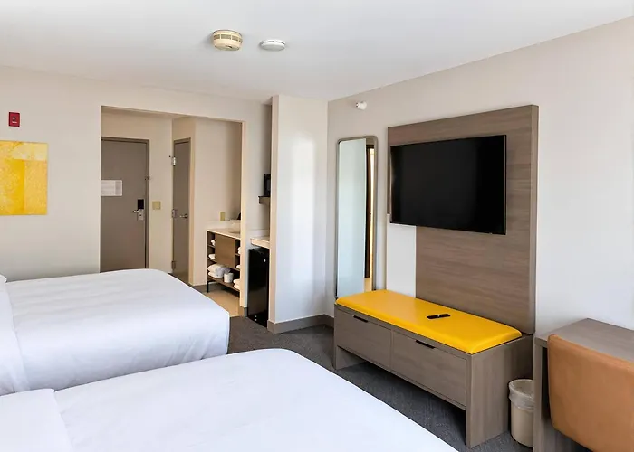 White Pine Inn & Suites