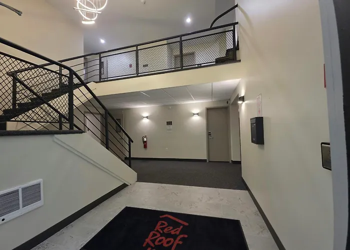 Red Roof Inn Sutton