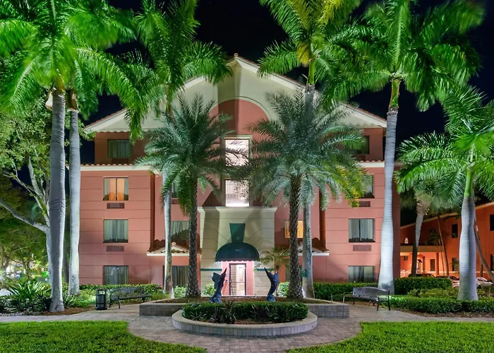 Best Western Plus Palm Beach Gardens & Suites And Conference Ct