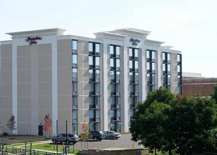 Hampton Inn Green Bay Downtown