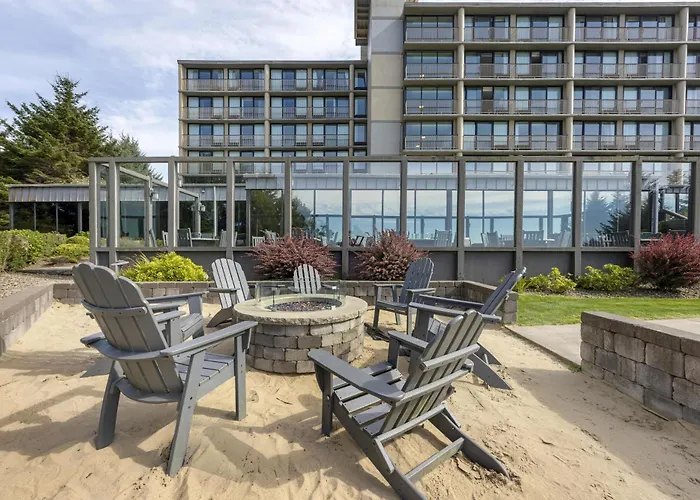 Best Western Plus Agate Beach Inn